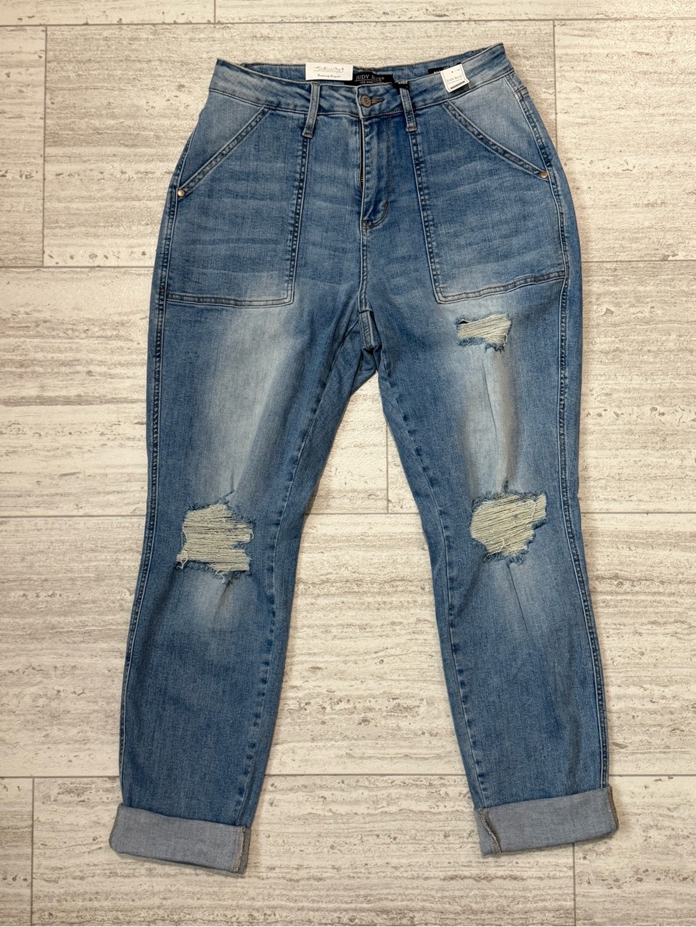 NWT Judy Blue 14Wvhigh waist boyfriend jeans  medium wash distressed details.